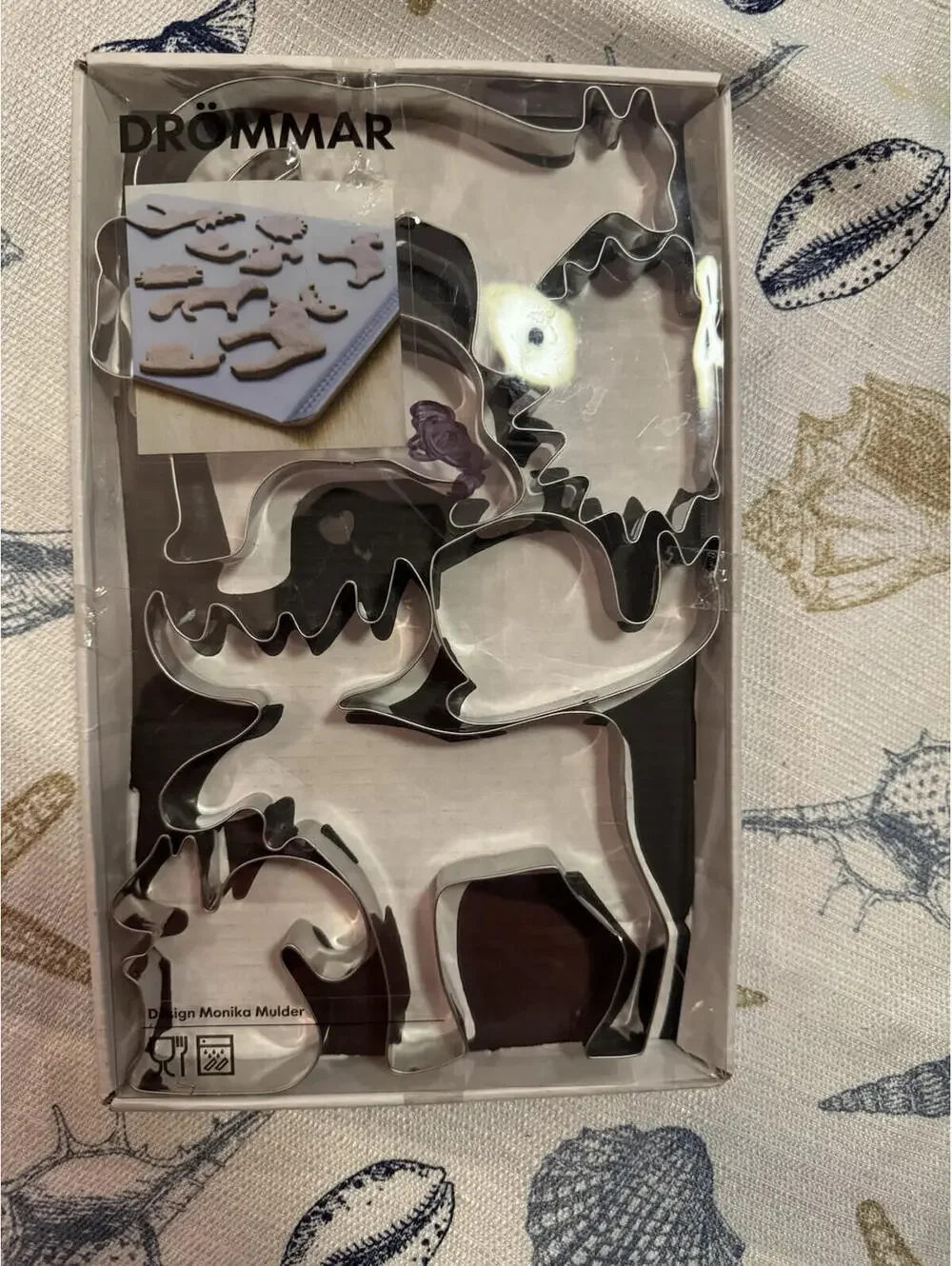 NEW Ikea Drommar Set of 6 Wild Animal Cookie Cutters Boxed Metal